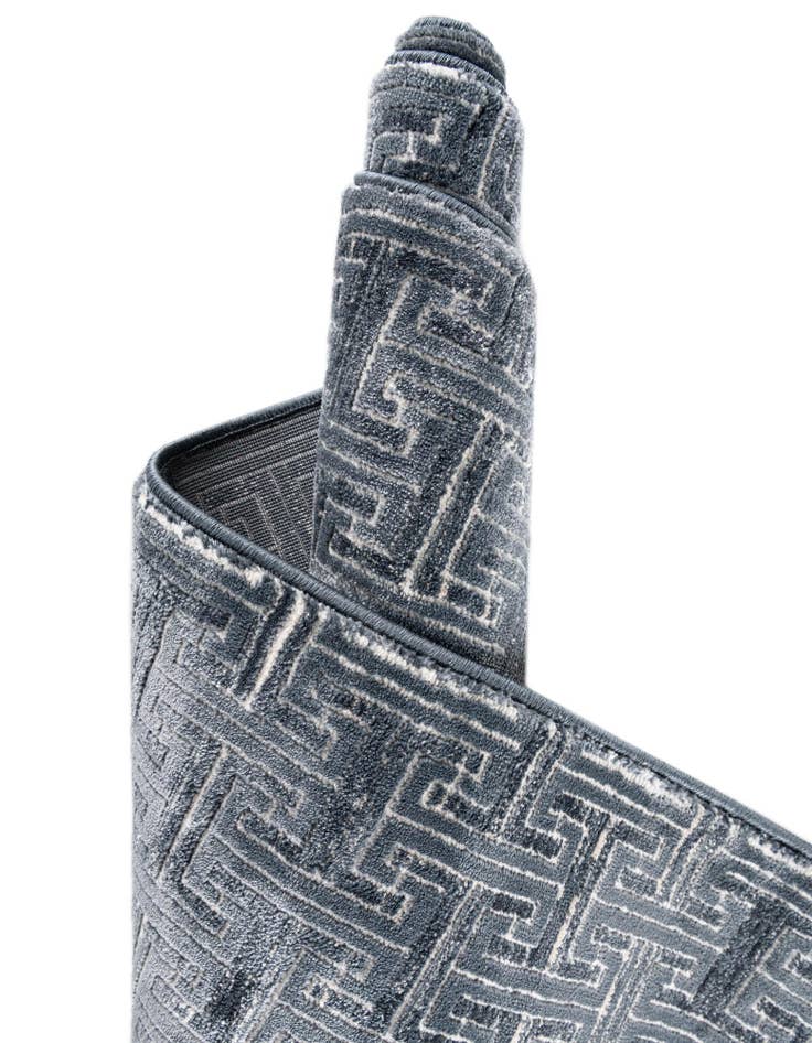 Detail image of Jill Zarin 2' 7 x 8' Uptown Park Avenue Runner Rug