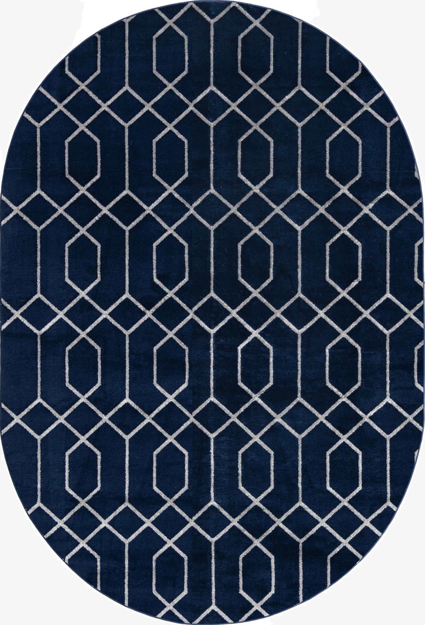  4' x 6'  Marilyn Monroe&trade; Glam Trellis Oval Rug