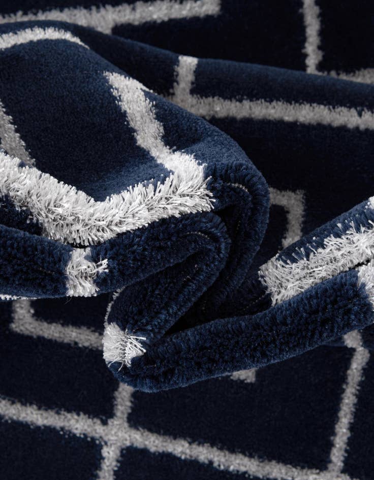 Detail image of  2' 7 x 12'  Marilyn Monroe™ Glam Deco Runner Rug