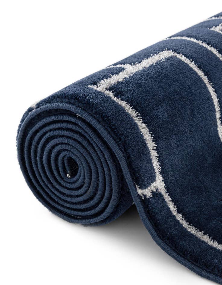 Detail image of  7' 10 x 7' 10  Marilyn Monroe&trade; Glam Deco Square Rug