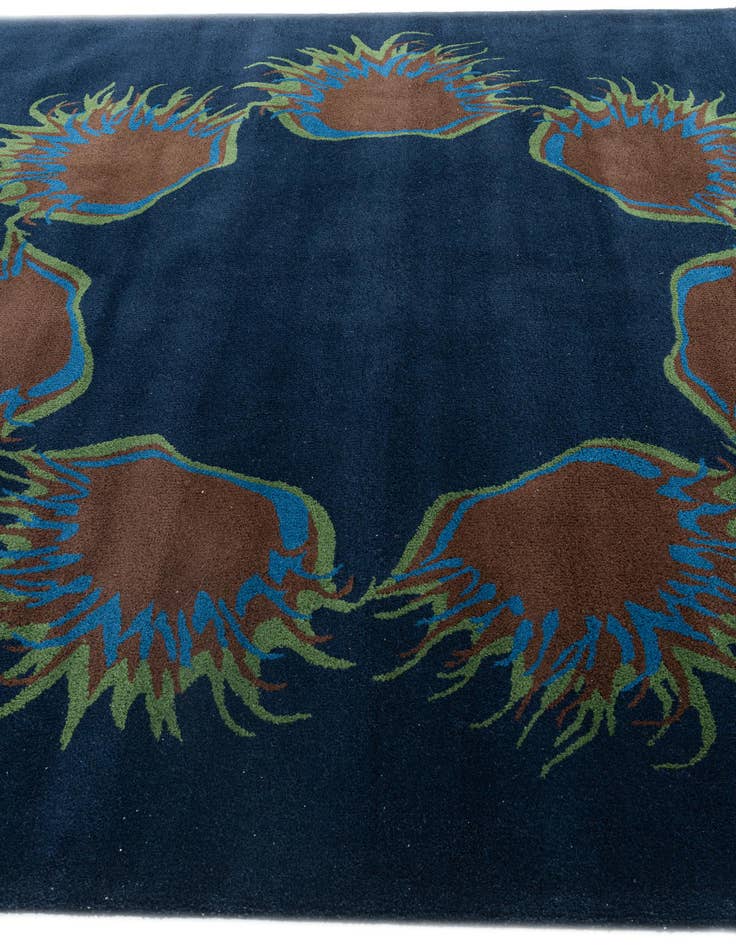 Detail image of  7' 6 x 7' 7 Agra Square Rug