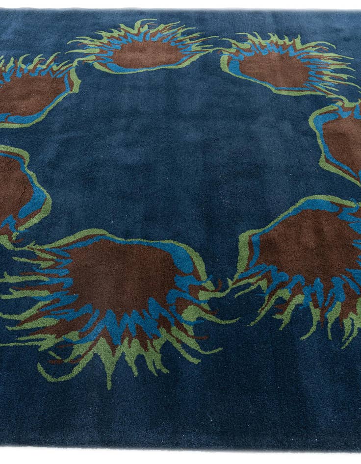 Detail image of  7' 6 x 7' 7 Agra Square Rug