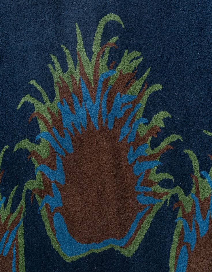 Detail image of  7' 7 x 7' 7 Agra Square Rug