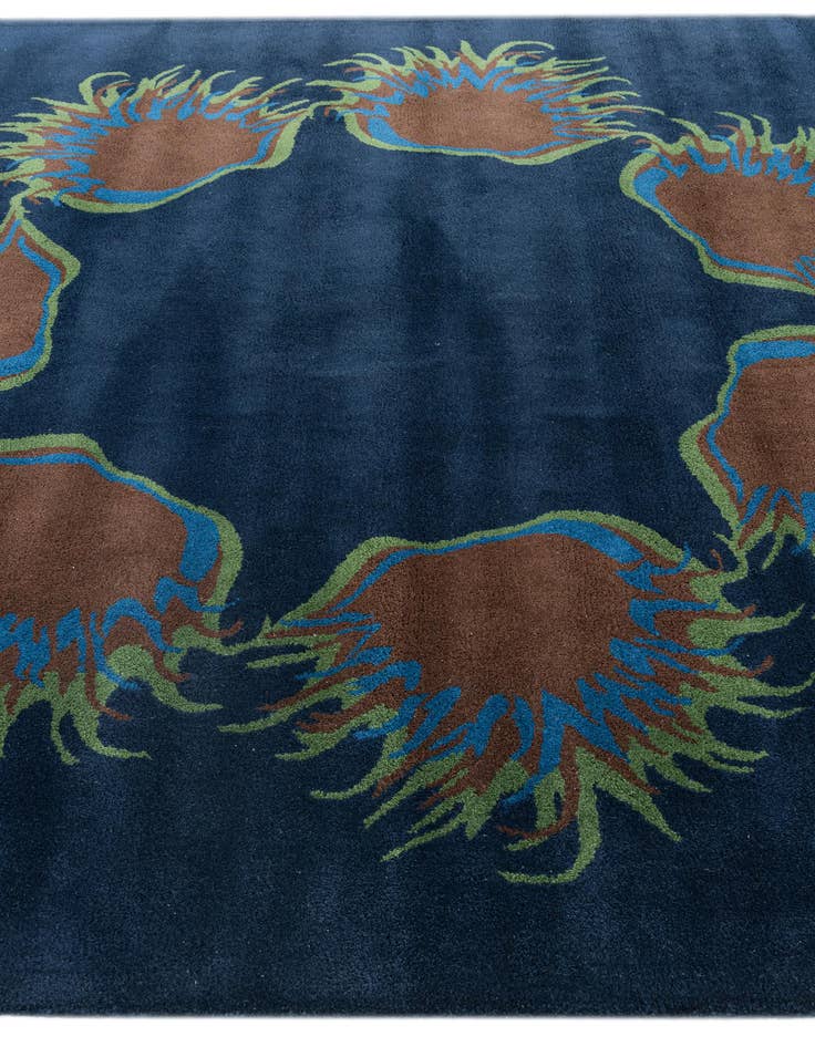 Detail image of  7' 6 x 7' 7 Agra Square Rug