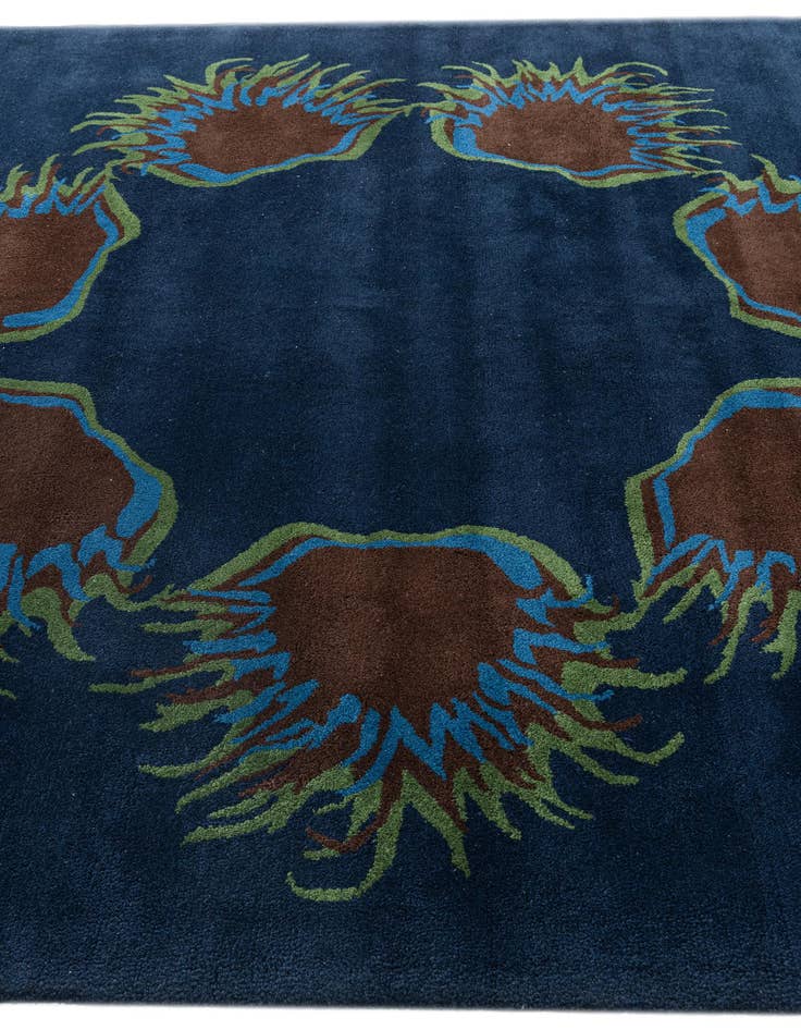 Detail image of  7' 6 x 7' 7 Agra Square Rug