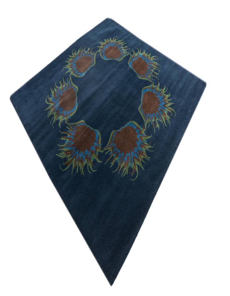 Detail image of  7' 6 x 7' 7 Agra Square Rug