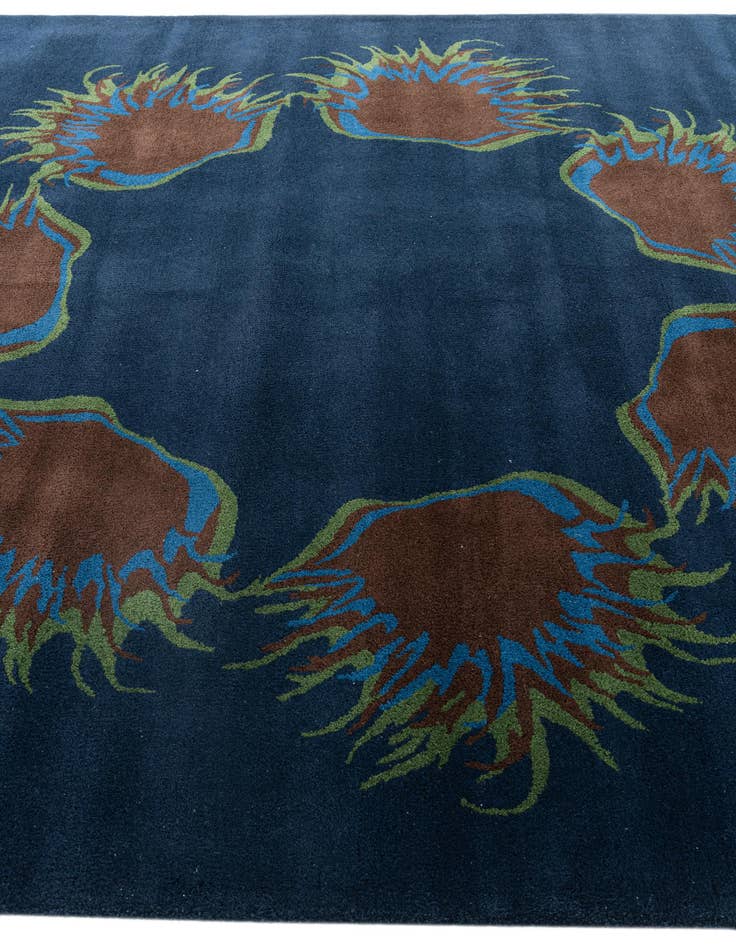 Detail image of  7' 6 x 7' 7 Agra Square Rug