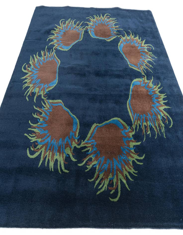 Detail image of  7' 6 x 7' 7 Agra Square Rug