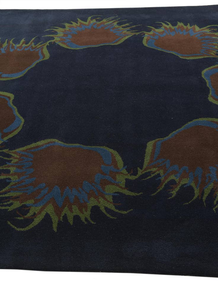 Detail image of  7' 7 x 7' 7 Agra Square Rug