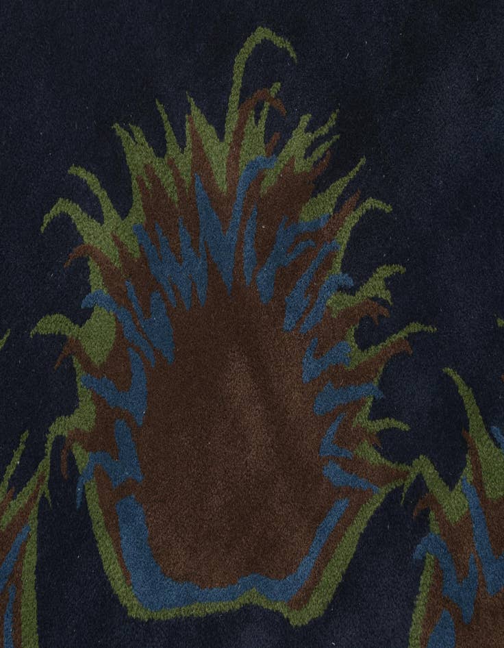 Detail image of  7' 7 x 7' 7 Agra Square Rug