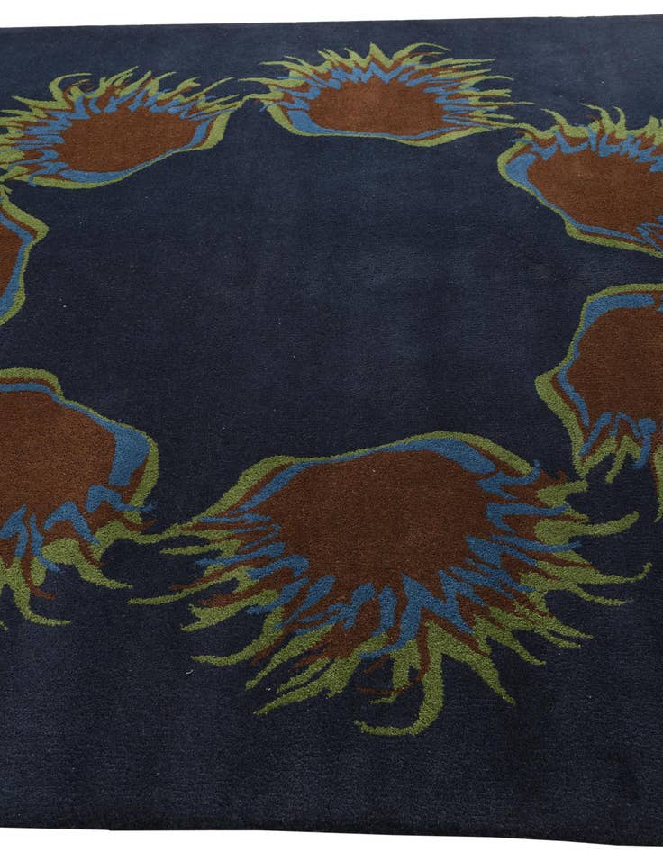 Detail image of  7' 4 x 7' 4 Agra Square Rug
