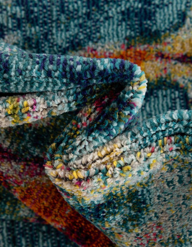 Detail image of  7' 10 x 7' 10  Washable Amalfi Square Rug