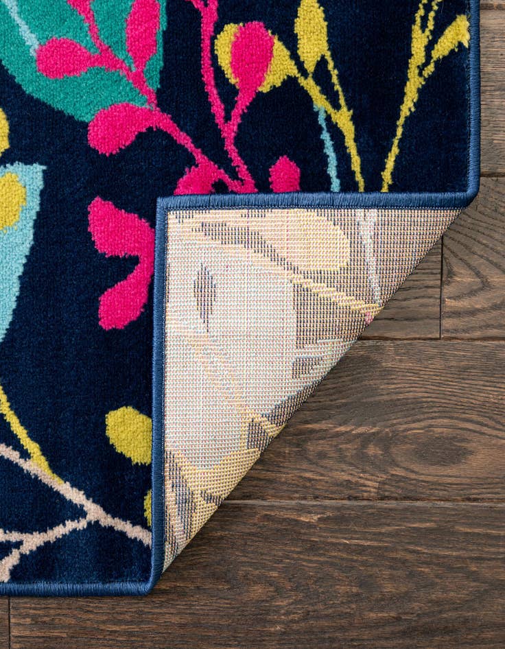 Detail image of  10' x 10' Azalea Square Rug