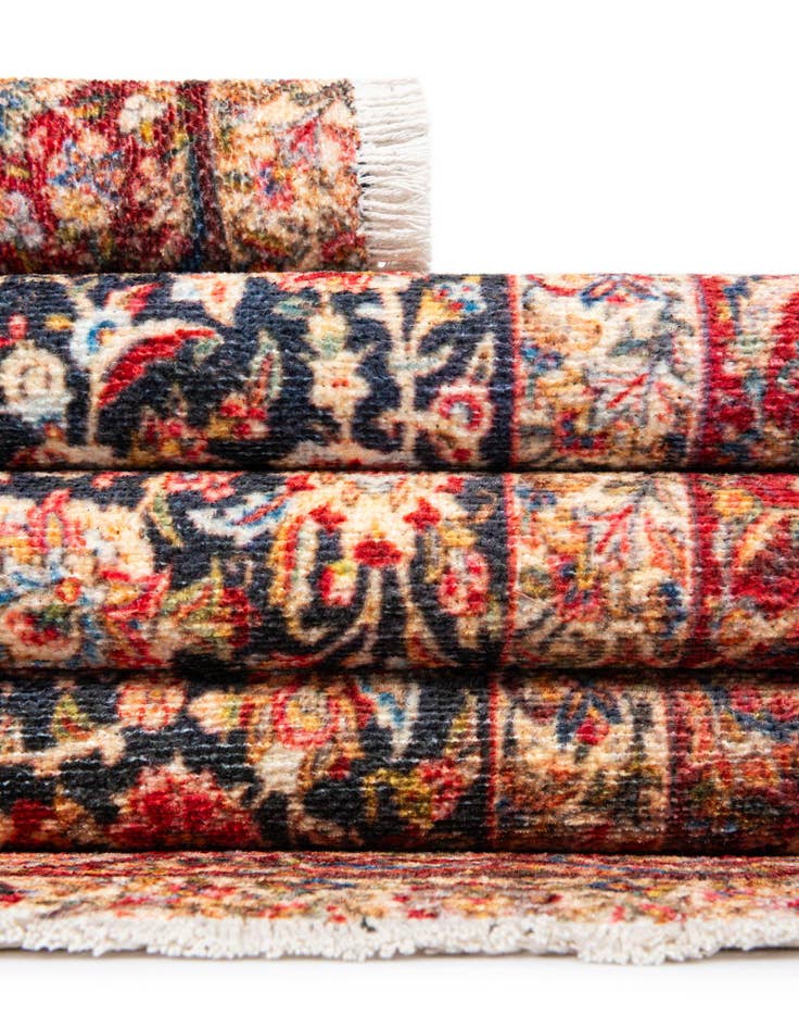 Detail image of  5' 1 x 5' 1 Boutique Square Rug