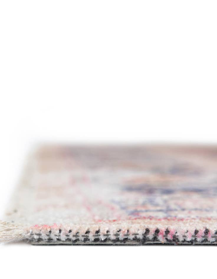 Detail image of  7' 9 x 7' 9 Boutique Square Rug