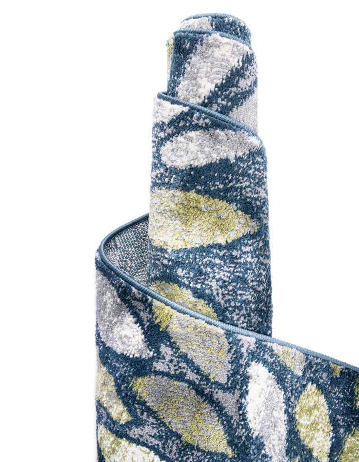 Detail image of  7' x 7' Charleston Square Rug