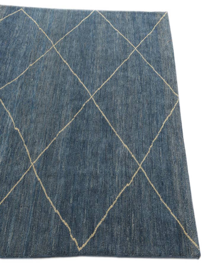 Detail image of  5' x 6' 4  Hand Knotted Darya Wool Square Rug