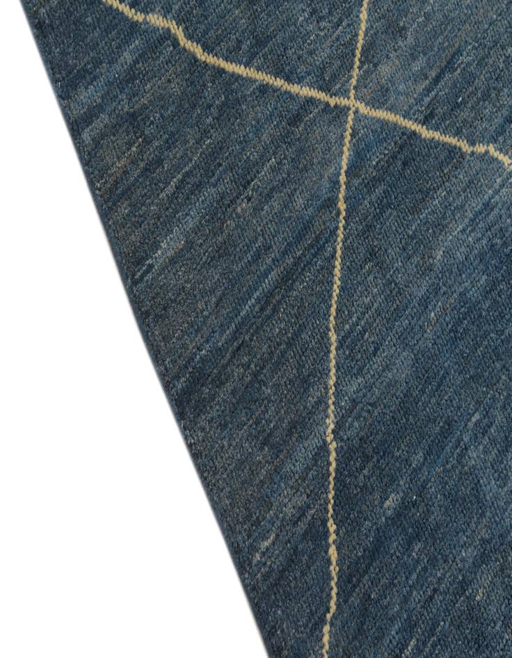 Detail image of  5' x 6' 4  Hand Knotted Darya Wool Square Rug