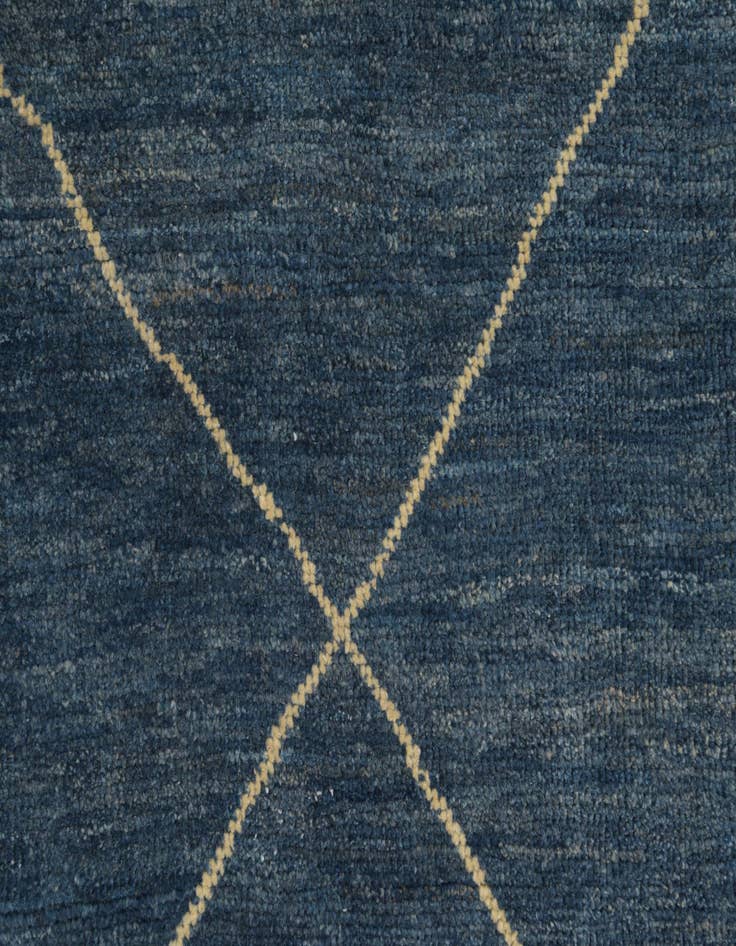 Detail image of  5' x 6' 4  Hand Knotted Darya Wool Square Rug