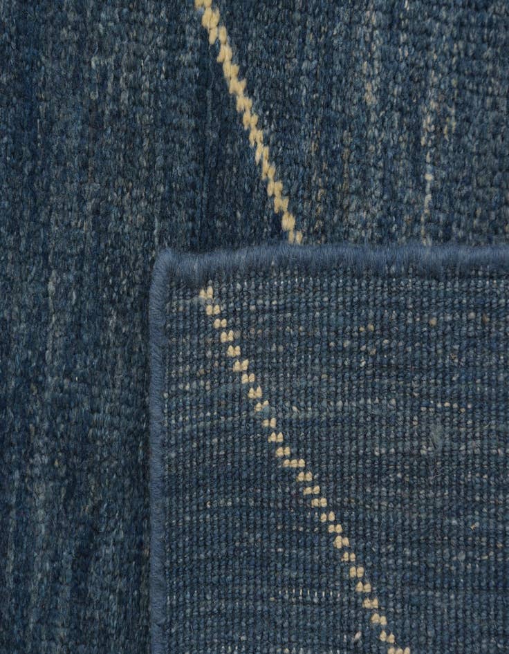 Detail image of  5' x 6' 4  Hand Knotted Darya Wool Square Rug