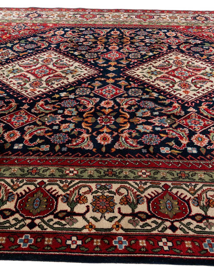 Detail image of  7' 5 x 8' 8  Hand Knotted Farahan Oriental Wool Square Rug