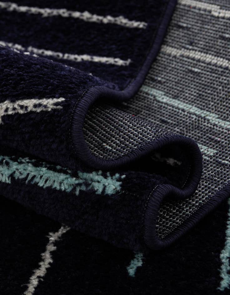 Detail image of  7' 10 x 7' 10 Hanahan Square Rug