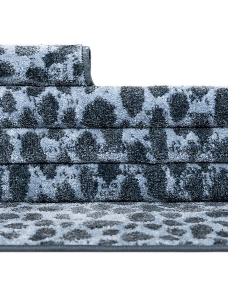 Detail image of  7' 10 x 7' 10 Kamala Washable Square Rug