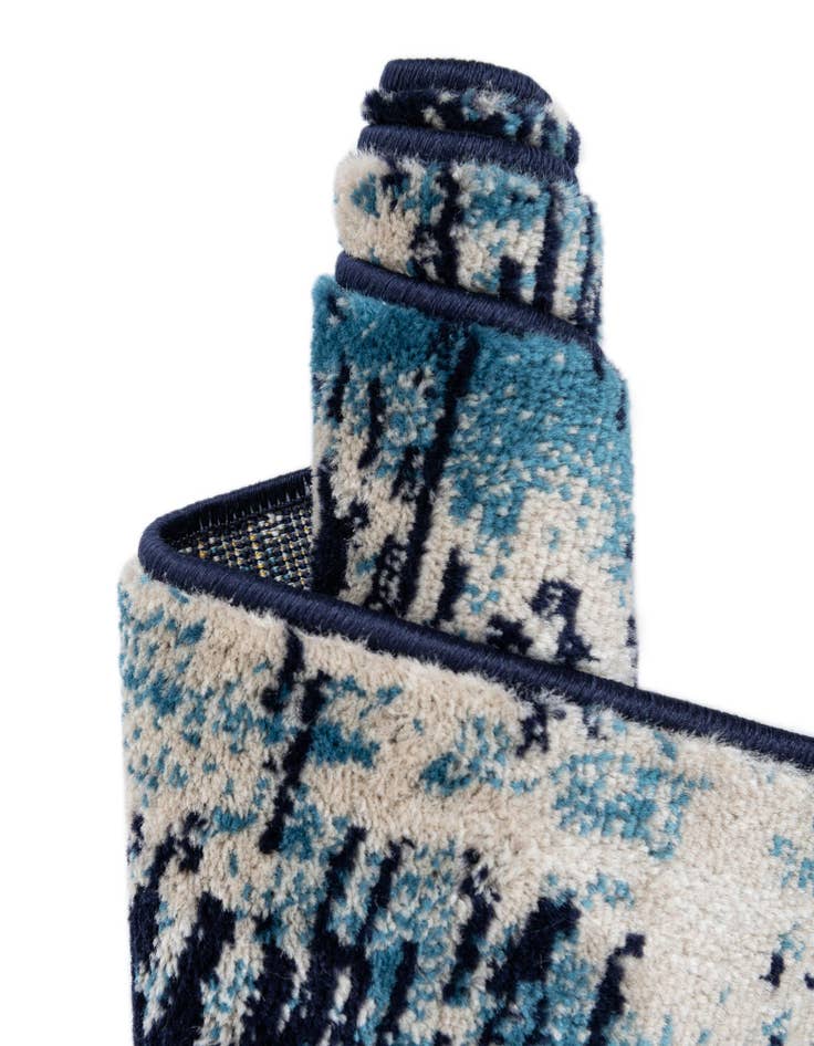 Detail image of  7' 10 x 7' 10 Laguna Square Rug