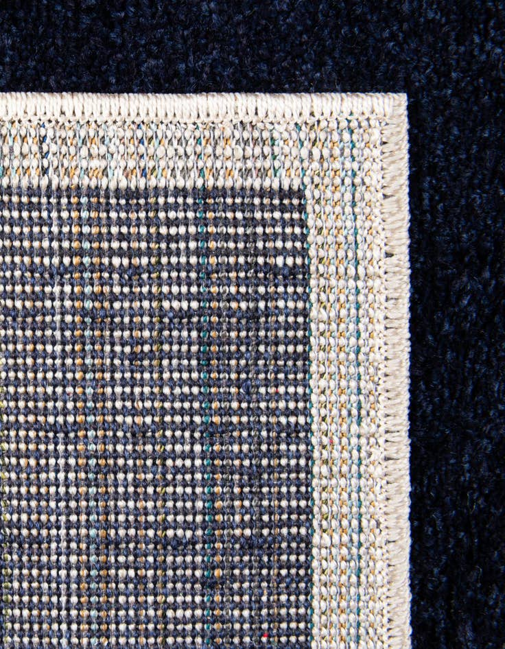 Detail image of  7' 10 x 7' 10 Lattice Square Rug