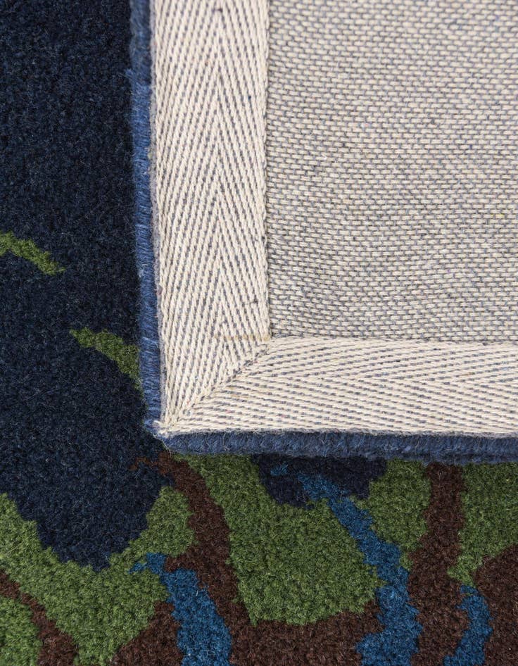 Detail image of  7' 5 x 7' 6 Luna Square Rug