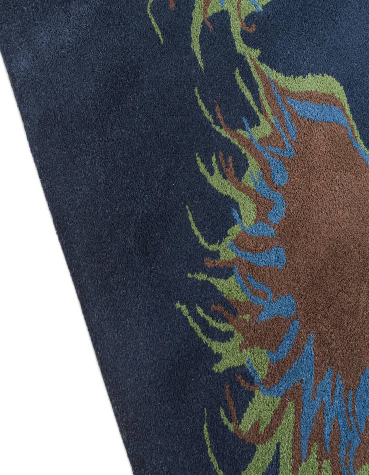 Detail image of  7' 6 x 7' 6 Luna Square Rug