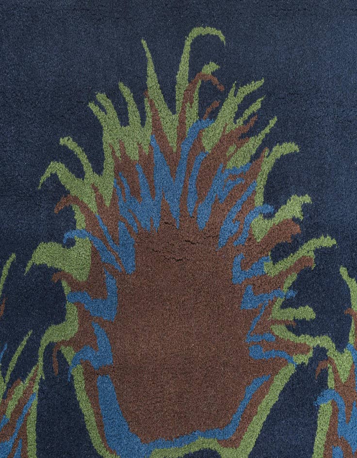 Detail image of  7' 6 x 7' 6 Luna Square Rug