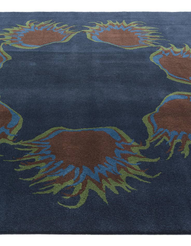 Detail image of  7' 6 x 7' 6 Luna Square Rug