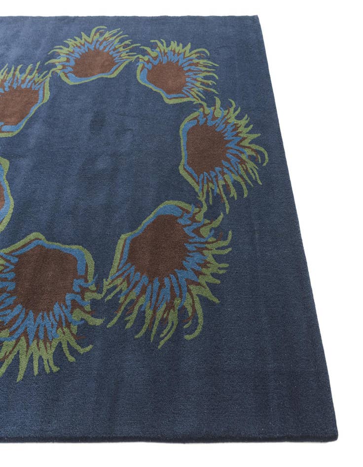 Detail image of  7' 6 x 7' 6 Luna Square Rug