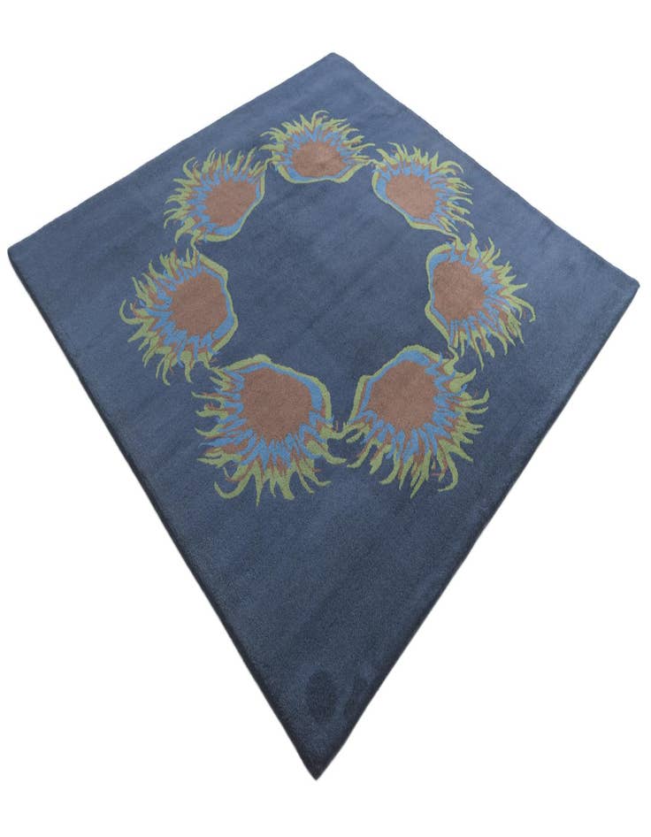 Detail image of  7' 6 x 7' 6 Luna Square Rug