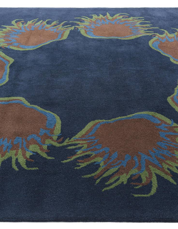 Detail image of  7' 6 x 7' 6 Luna Square Rug