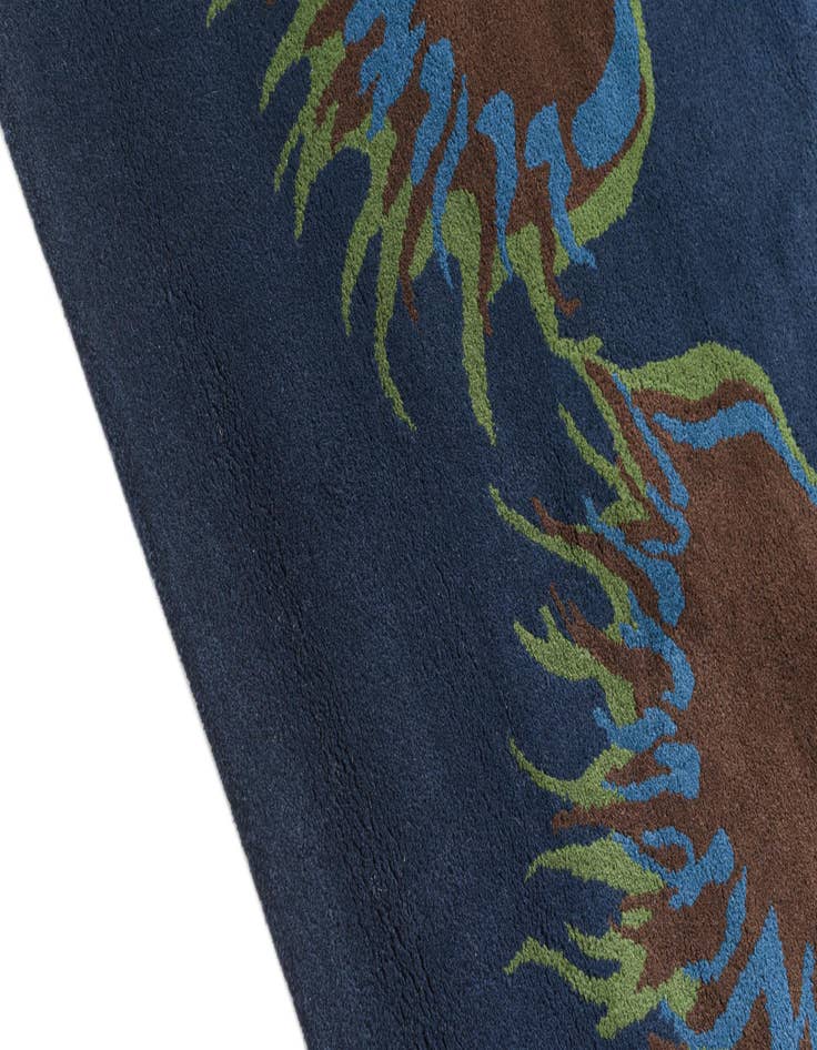 Detail image of  7' 5 x 7' 6 Luna Square Rug