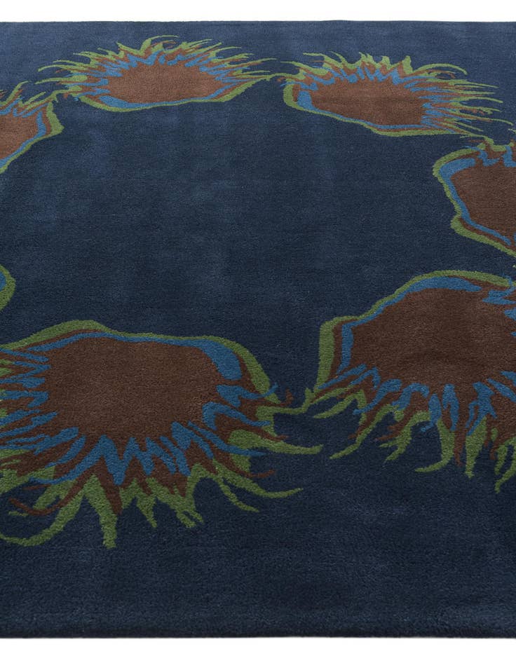 Detail image of  7' 6 x 7' 6 Luna Square Rug