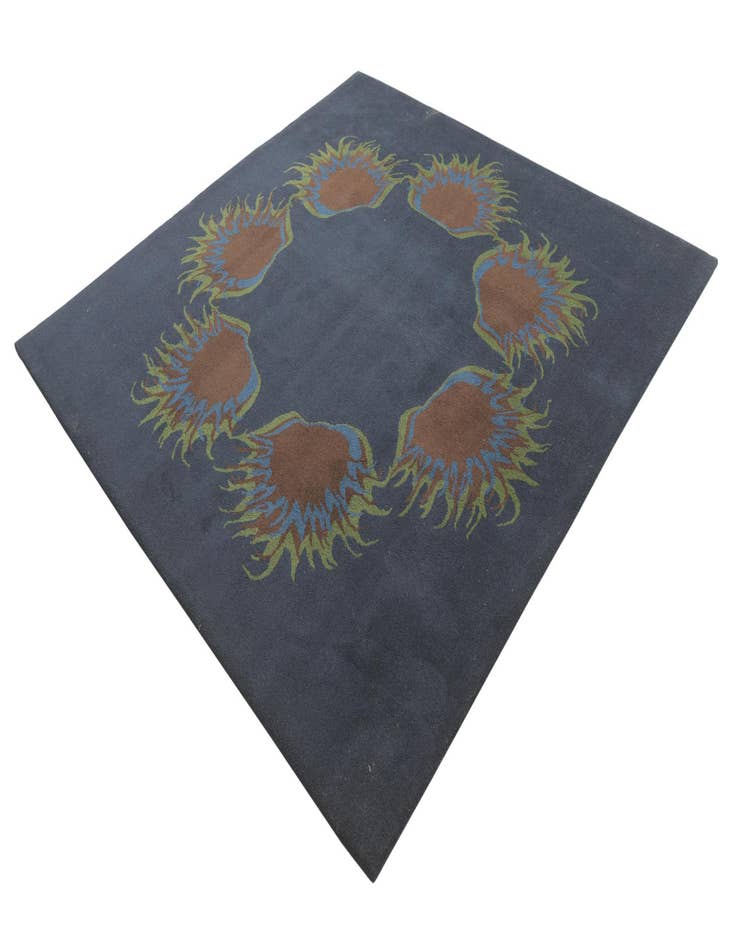 Detail image of  7' 6 x 7' 7 Luna Square Rug