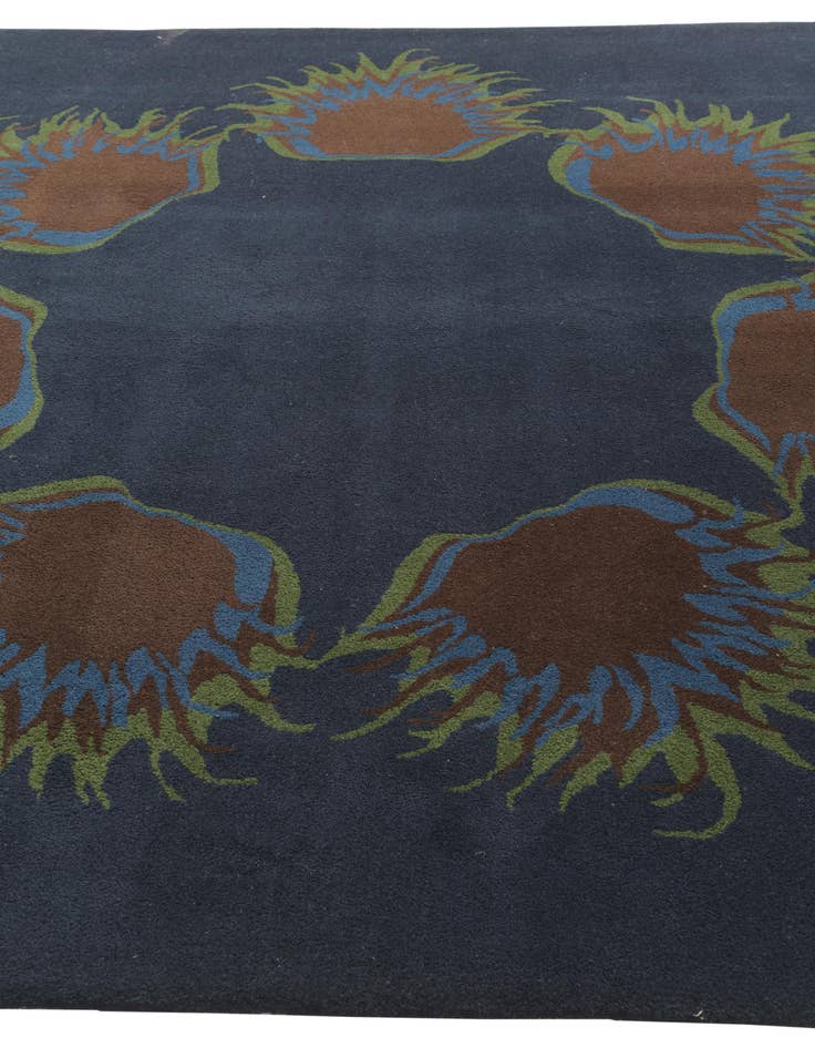 Detail image of  7' 6 x 7' 7 Luna Square Rug