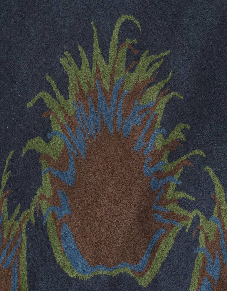 Detail image of  7' 6 x 7' 7 Luna Square Rug