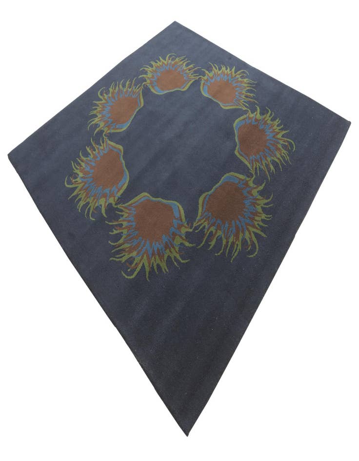 Detail image of  7' 6 x 7' 7 Luna Square Rug