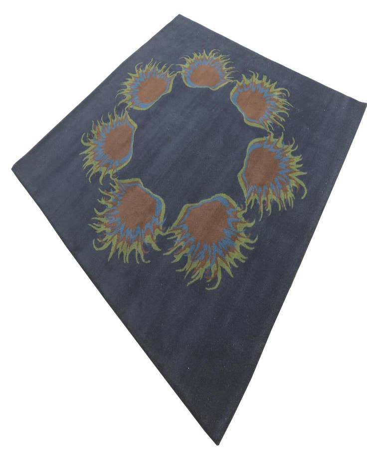 Detail image of  7' 6 x 7' 7 Luna Square Rug