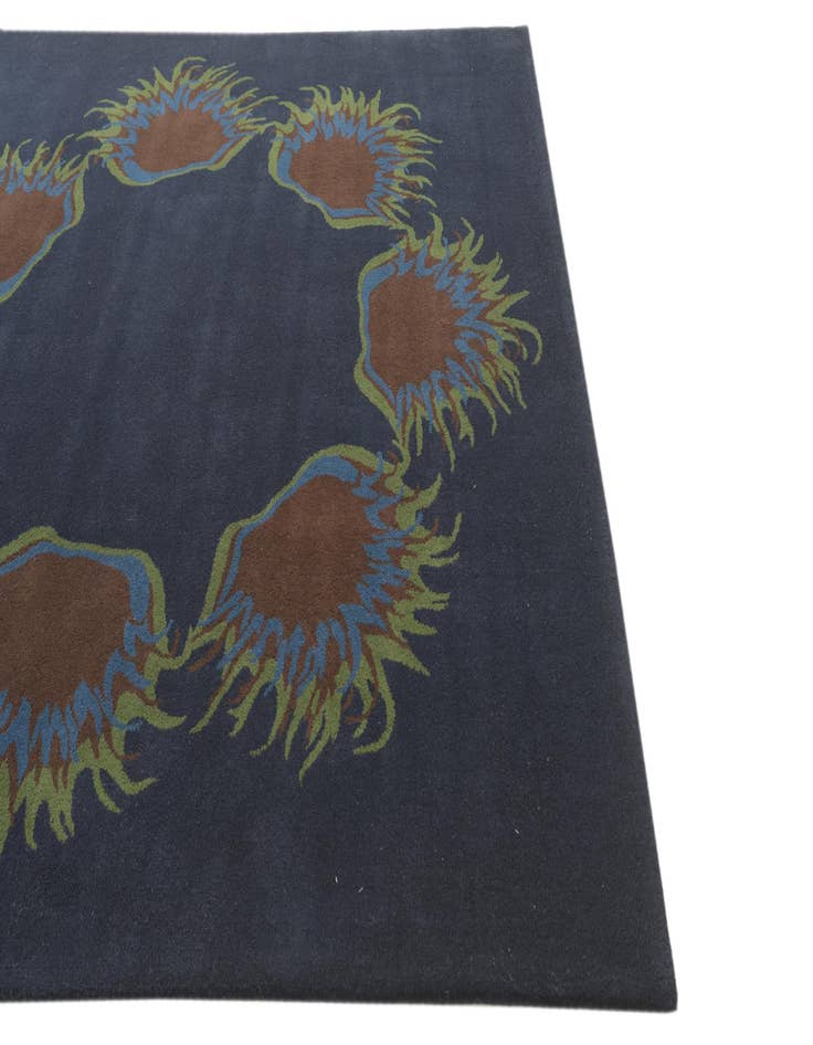 Detail image of  7' 4 x 7' 6 Luna Square Rug