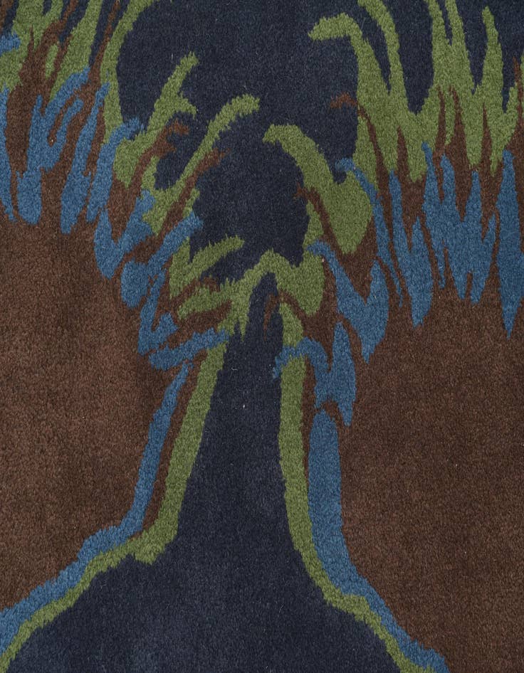 Detail image of  7' 4 x 7' 6 Luna Square Rug