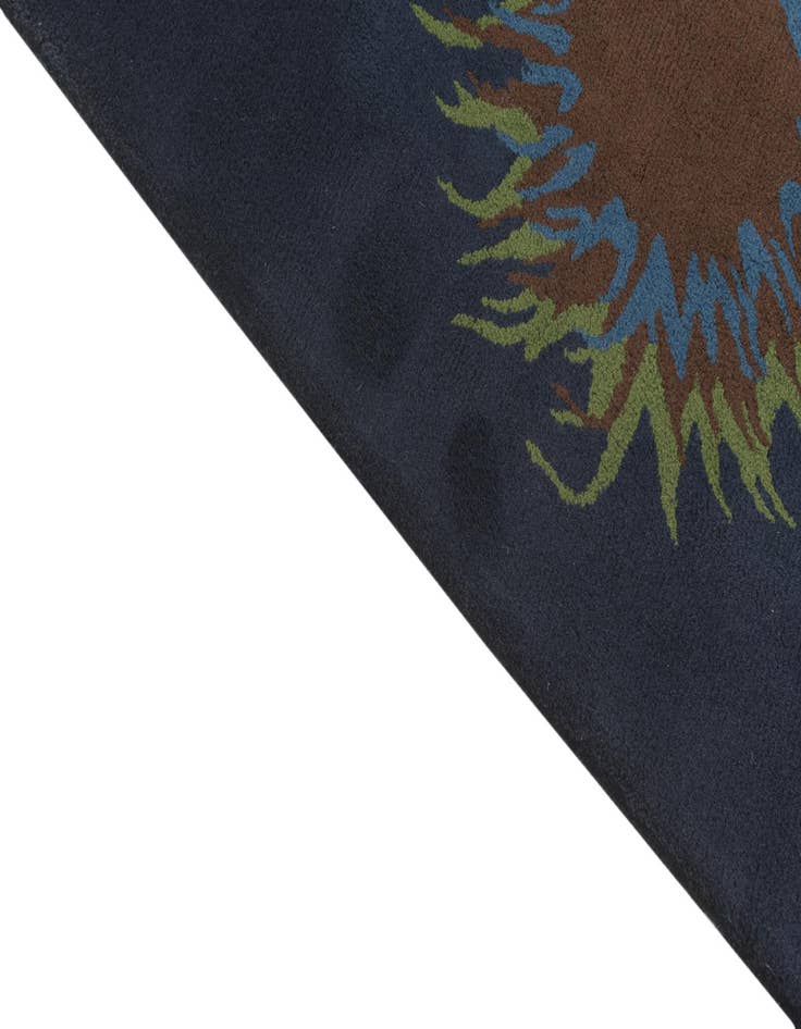 Detail image of  7' 5 x 7' 5 Luna Square Rug