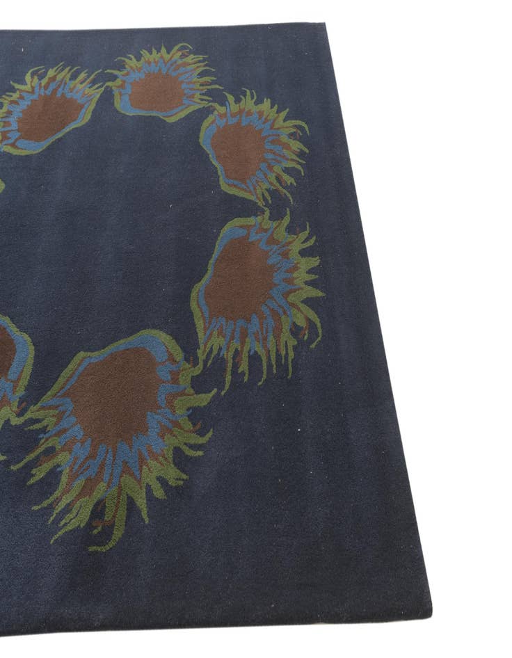 Detail image of  7' 6 x 7' 6 Luna Square Rug