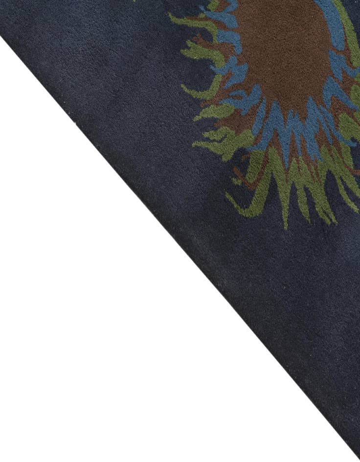 Detail image of  7' 6 x 7' 6 Luna Square Rug