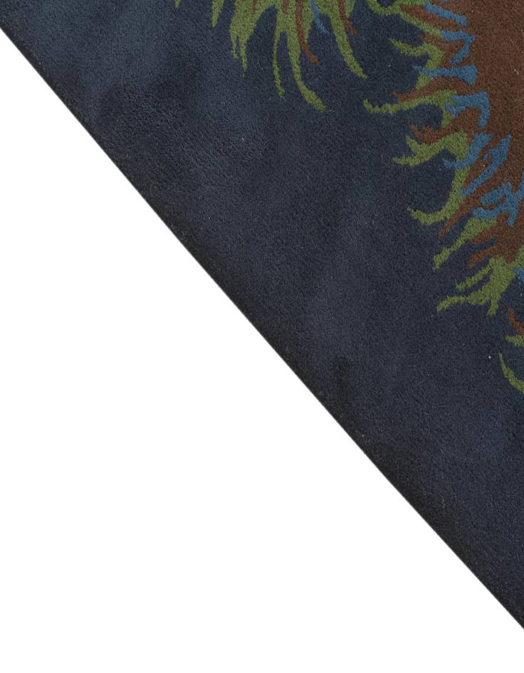 Detail image of  7' 6 x 7' 6 Luna Square Rug