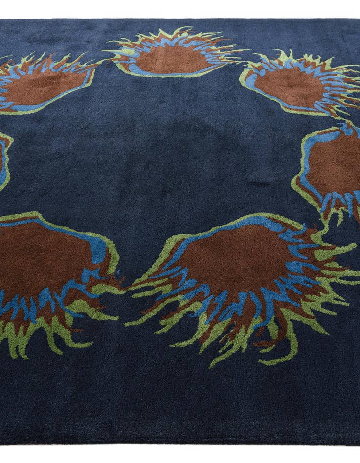 Detail image of  7' 6 x 7' 7 Luna Square Rug